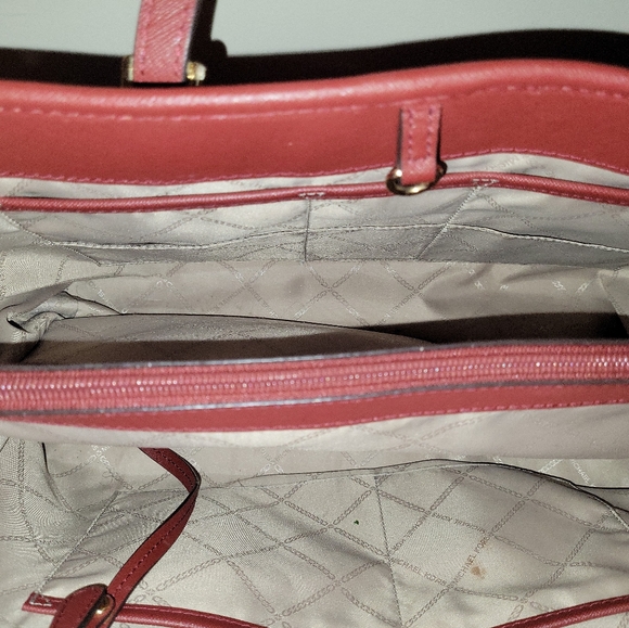 Michael Kors Purse - Picture 5 of 5